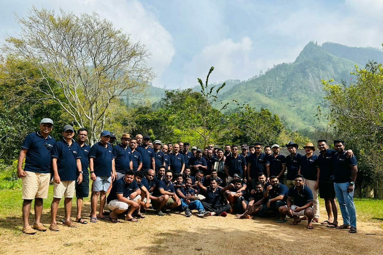 sri_lanka_parliment_staff_t-shirt_Timely_clothing_tshirt_printing